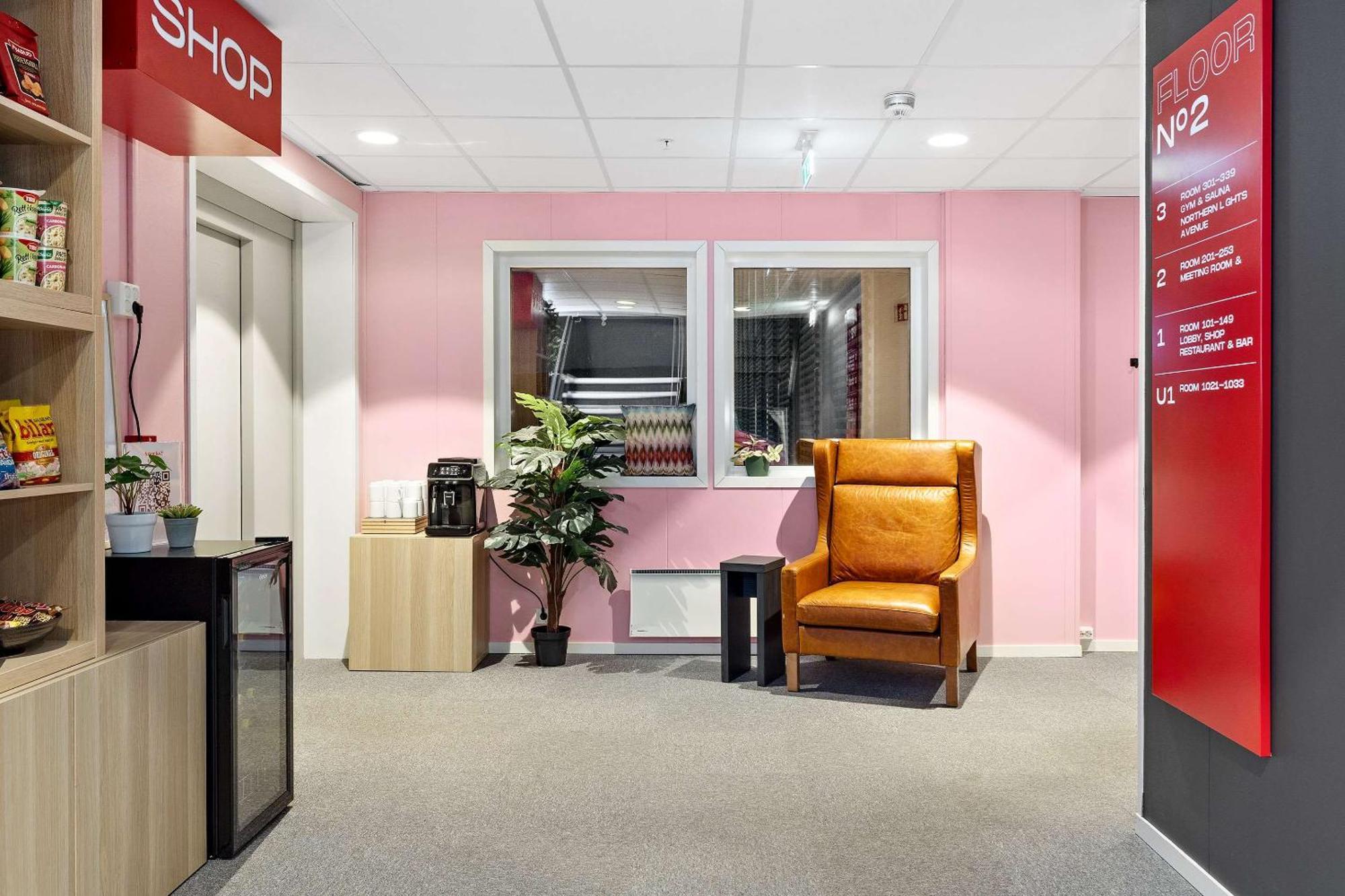 Aiden By Best Western Harstad Narvik Airport Evenesmarkja Exterior photo